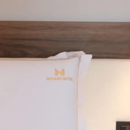 Monarc Otel 4*