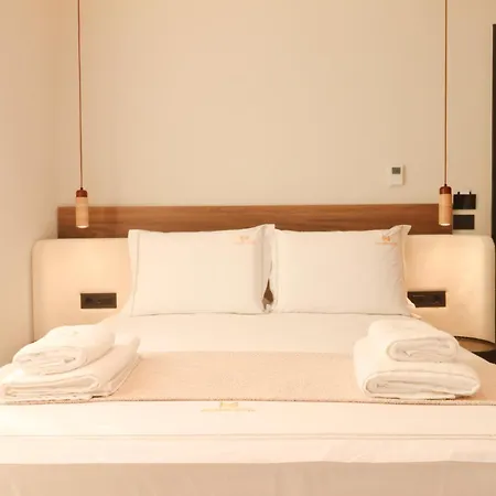 Monarc 4* Ksamil