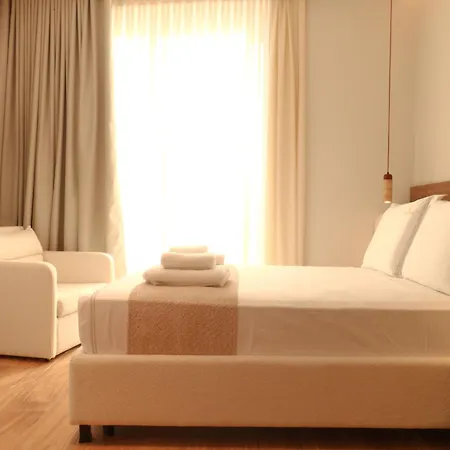Otel Monarc Ksamil