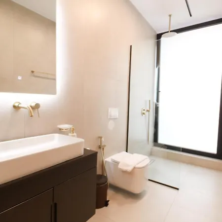 Monarc Otel 4*