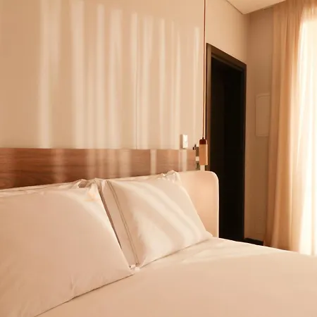 Monarc 4* Ksamil
