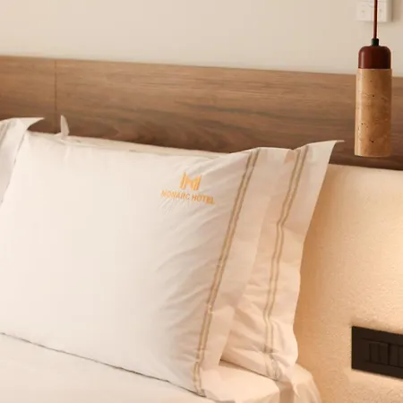Monarc Otel