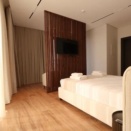 Otel Monarc 4*