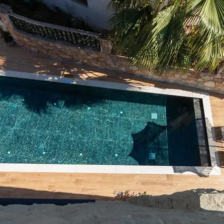 Otel Monarc