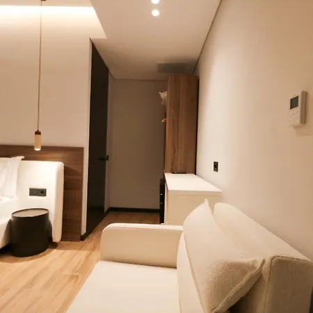 Otel Monarc Ksamil